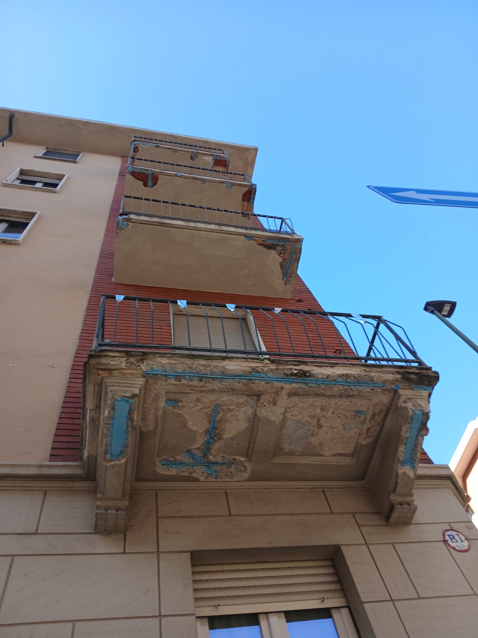 Balcone 2 prima della ristrutturazione